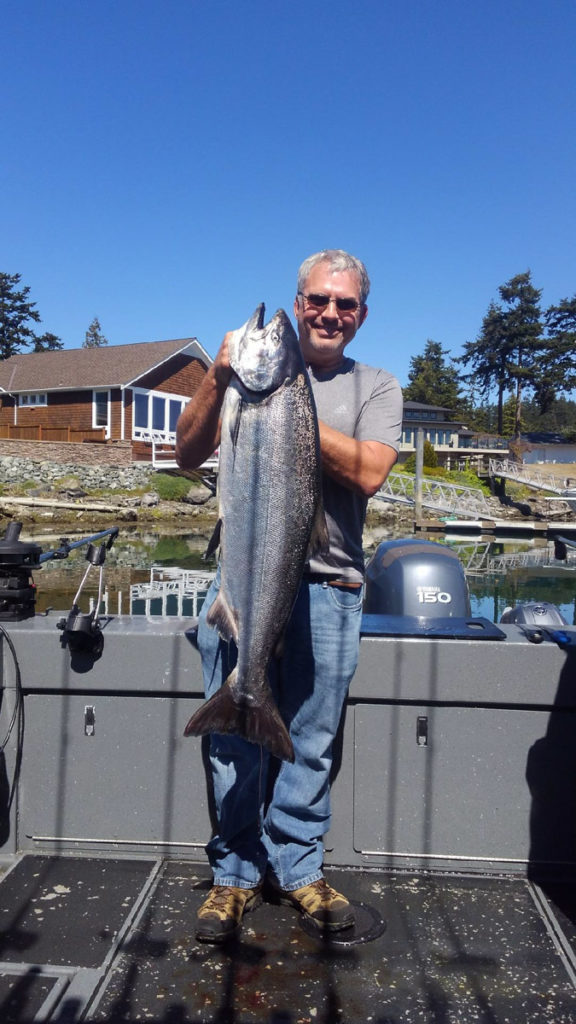 Rates Charter Fishing, San Juan Islands, Salmon, Lingcod and Halibut